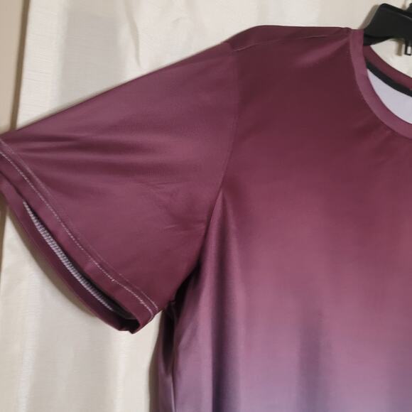 Men's 3XL Red to Gray Fade Graphic Tee - Excellent Condition - Picture 3 of 11